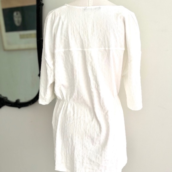 Zara Wide V-Neck 3 Quater Sleeves Light Weight White Cotton Shirt - Picture 5 of 6